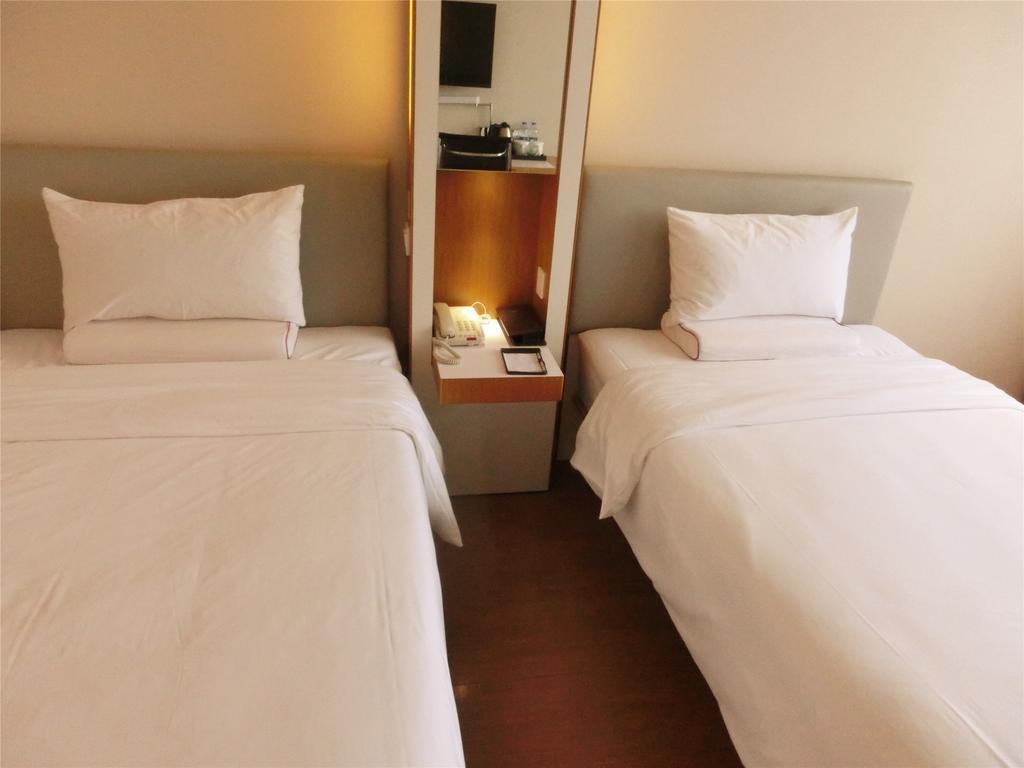 Ji Hotel Guangzhou Zhujiang New Town 객실 사진