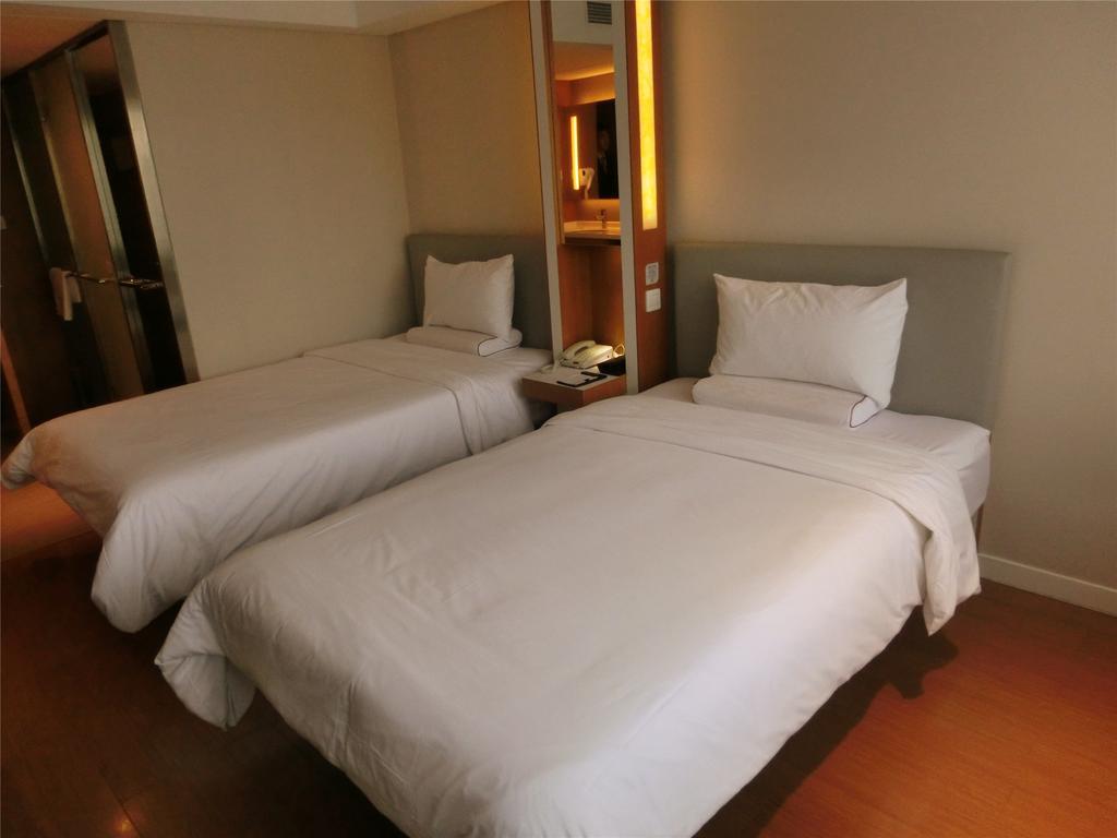 Ji Hotel Guangzhou Zhujiang New Town 외부 사진